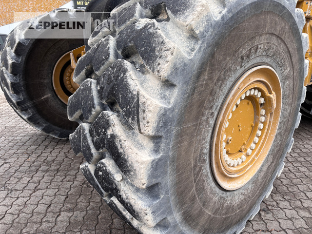 Cat 980M - Máy xúc lật bánh lốp: hình 5 Cat 980M - Máy xúc lật bánh lốp: hình 5