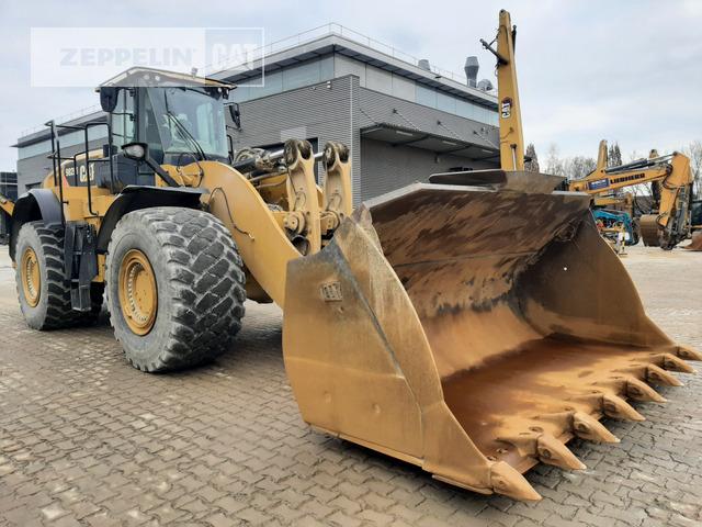 Máy xúc lật bánh lốp Cat 982M: hình 7 Máy xúc lật bánh lốp Cat 982M: hình 7