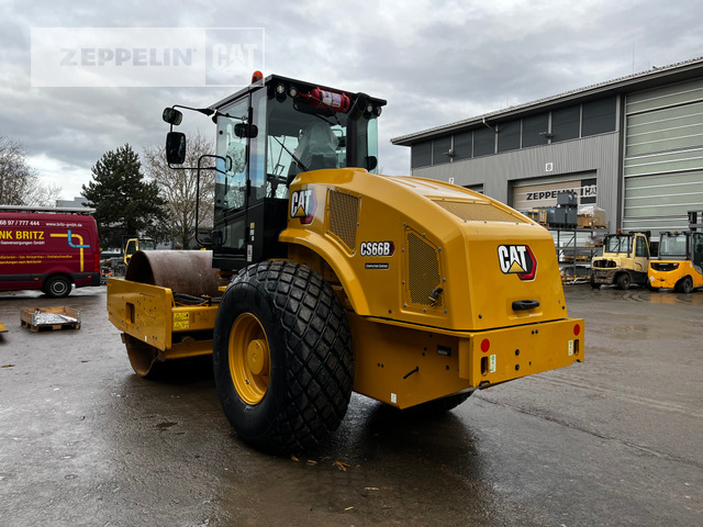 Cat CS66B - Máy đầm: hình 2 Cat CS66B - Máy đầm: hình 2