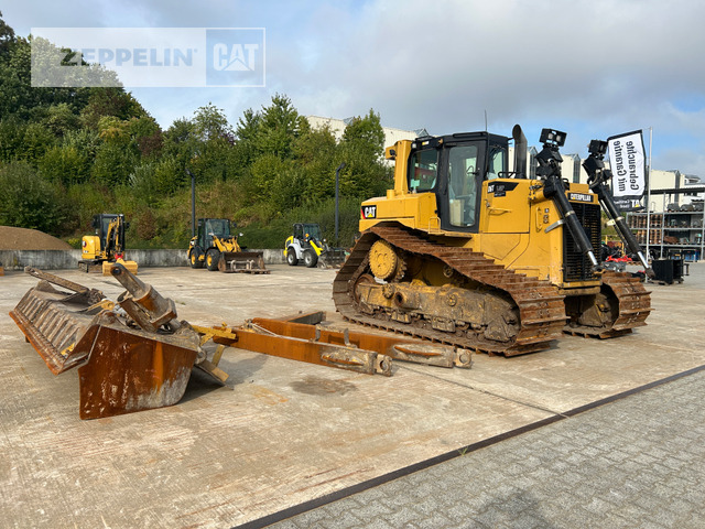 Cat D6TM - Máy ủi: hình 3 Cat D6TM - Máy ủi: hình 3