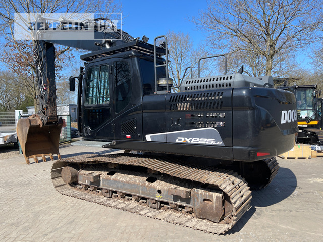 Doosan DX225LC-5 - Máy xúc bánh xích: hình 5 Doosan DX225LC-5 - Máy xúc bánh xích: hình 5
