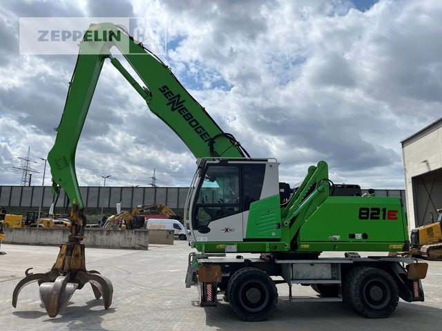 Sennebogen 821E - Máy cạp rác/ Công nghiệp: hình 2 Sennebogen 821E - Máy cạp rác/ Công nghiệp: hình 2