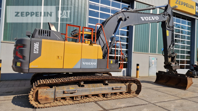 Volvo EC200E - Máy xúc bánh xích: hình 4 Volvo EC200E - Máy xúc bánh xích: hình 4