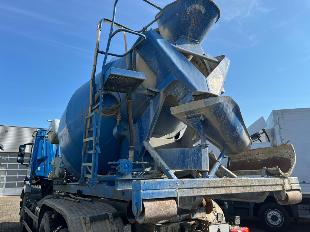 Abrollcontainer Betonmischaufbau mit sep. Motor - Xe tải nâng móc: hình 2 Abrollcontainer Betonmischaufbau mit sep. Motor - Xe tải nâng móc: hình 2