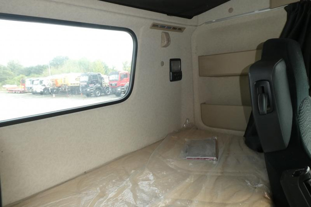 MERCEDES-BENZ Actros neu 2546 L 6x2 Abrollkipper Lenk-Lift Achse - Xe tải nâng móc: hình 3 MERCEDES-BENZ Actros neu 2546 L 6x2 Abrollkipper Lenk-Lift Achse - Xe tải nâng móc: hình 3