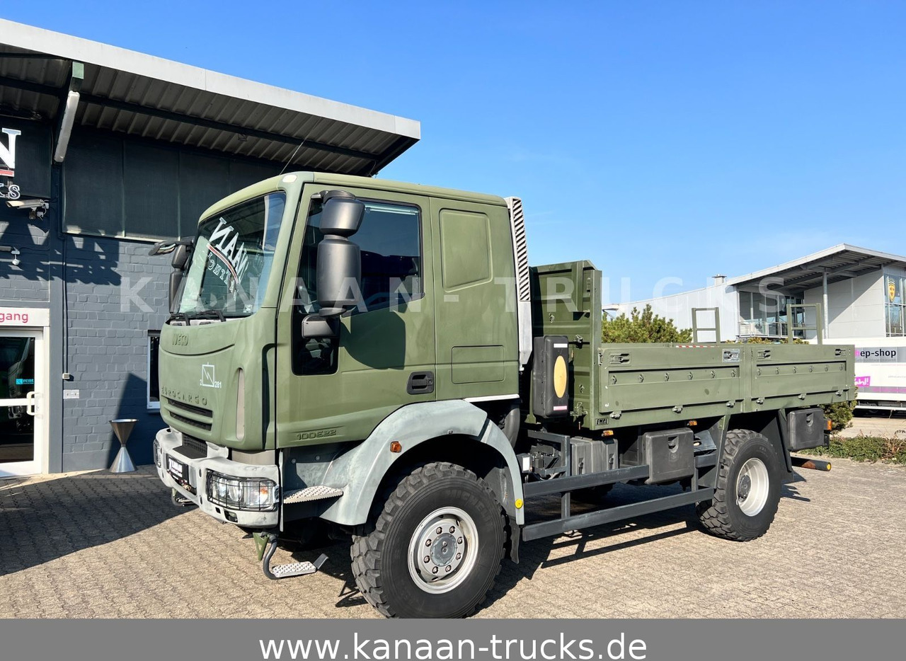 Iveco ML100E22WM-BW 4x4 Miltär Camper Exped 8.670Km - Xe tải thùng lửng/ Phẳng: hình 2 Iveco ML100E22WM-BW 4x4 Miltär Camper Exped 8.670Km - Xe tải thùng lửng/ Phẳng: hình 2