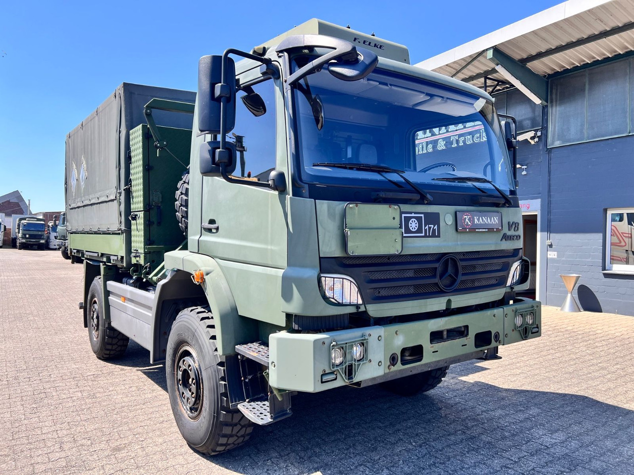 Mercedes-Benz 1018 Atego 4x4 Allrad Miltär Camper Expedition - Xe chở container/ Xe tải hoán đổi thân: hình 1 Mercedes-Benz 1018 Atego 4x4 Allrad Miltär Camper Expedition - Xe chở container/ Xe tải hoán đổi thân: hình 1