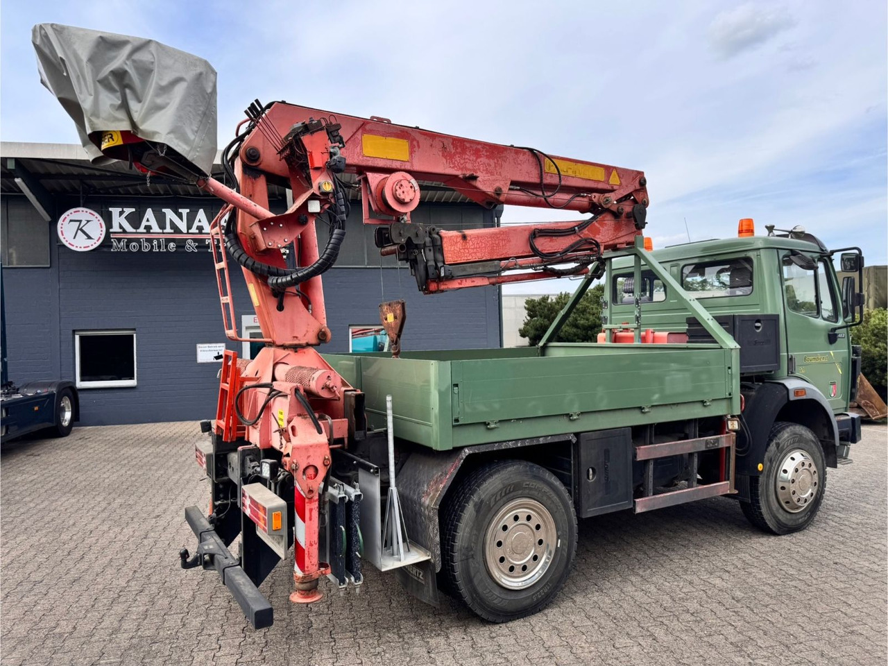 Mercedes-Benz 1417 AK Allrad Palfinger Montagekran 17,7m 64TKM - Xe cẩu tự hành: hình 5 Mercedes-Benz 1417 AK Allrad Palfinger Montagekran 17,7m 64TKM - Xe cẩu tự hành: hình 5