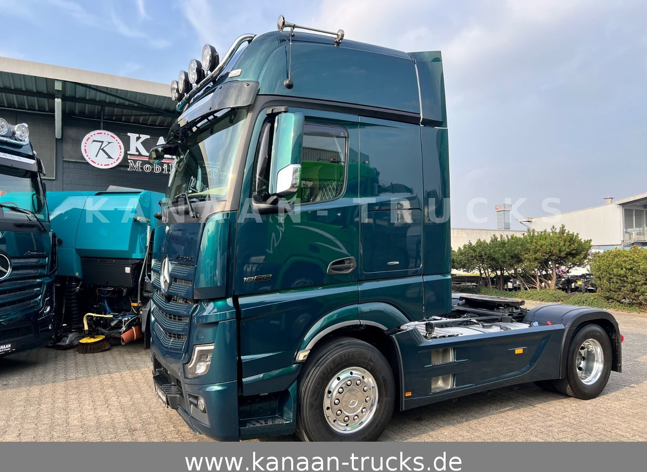 Mercedes-Benz 1858 LS Actros 5 GigaSpace leder Xenon 1860 1863 - Xe đầu kéo: hình 5 Mercedes-Benz 1858 LS Actros 5 GigaSpace leder Xenon 1860 1863 - Xe đầu kéo: hình 5