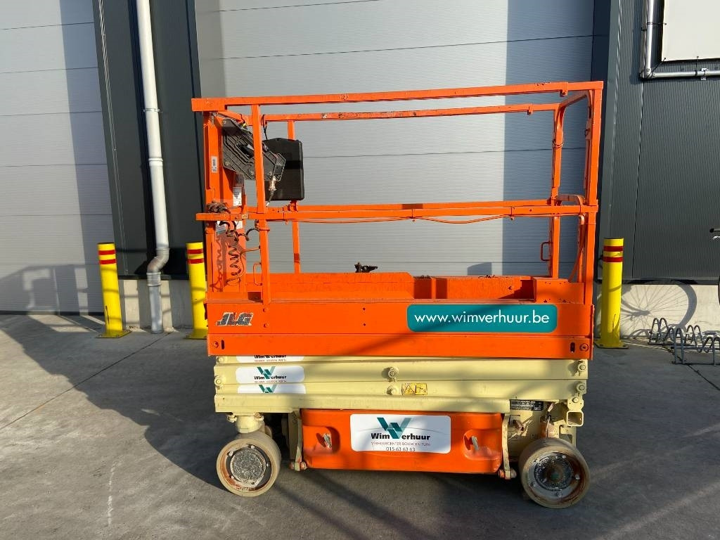 JLG 1930 ES - Máy nâng người hình kéo: hình 1 JLG 1930 ES - Máy nâng người hình kéo: hình 1