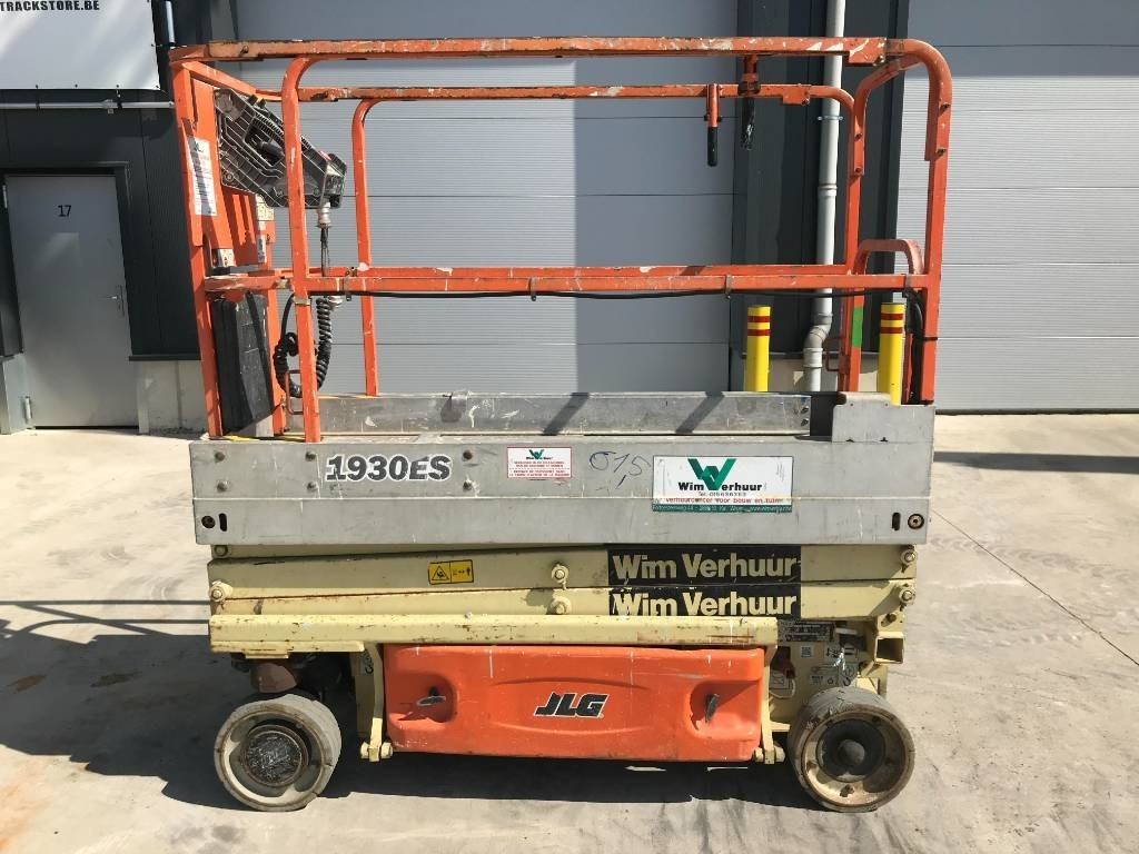 JLG 1930 ES - Máy nâng người hình kéo: hình 2 JLG 1930 ES - Máy nâng người hình kéo: hình 2