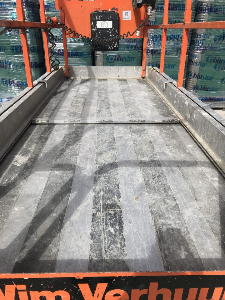 JLG 3246ES (1240) - Máy nâng người hình kéo: hình 3 JLG 3246ES (1240) - Máy nâng người hình kéo: hình 3