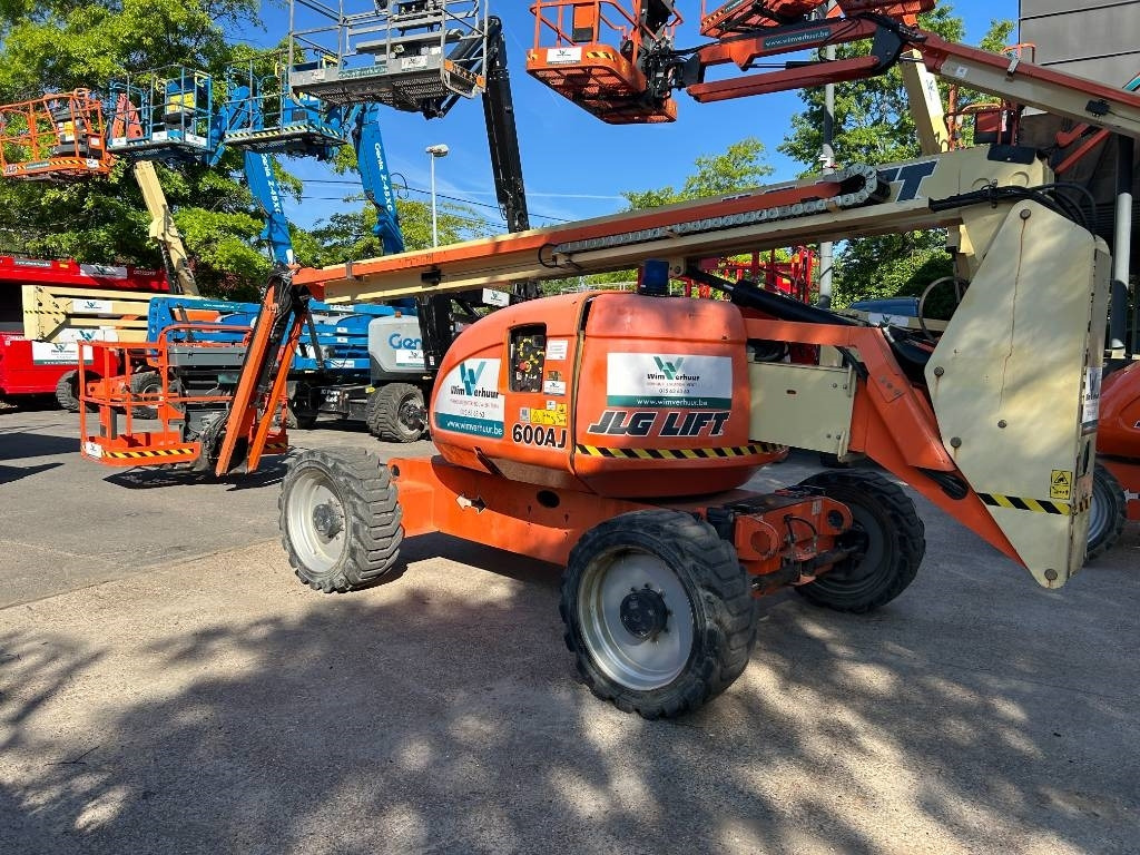 JLG 600 AJ - Xe nâng người nhiều khớp nối: hình 1 JLG 600 AJ - Xe nâng người nhiều khớp nối: hình 1