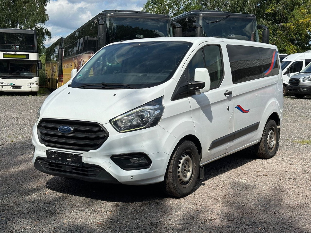 Ford Transit Custom (Klima*Euro 6) - Xe bus mini, Xe van chở khách: hình 5 Ford Transit Custom (Klima*Euro 6) - Xe bus mini, Xe van chở khách: hình 5