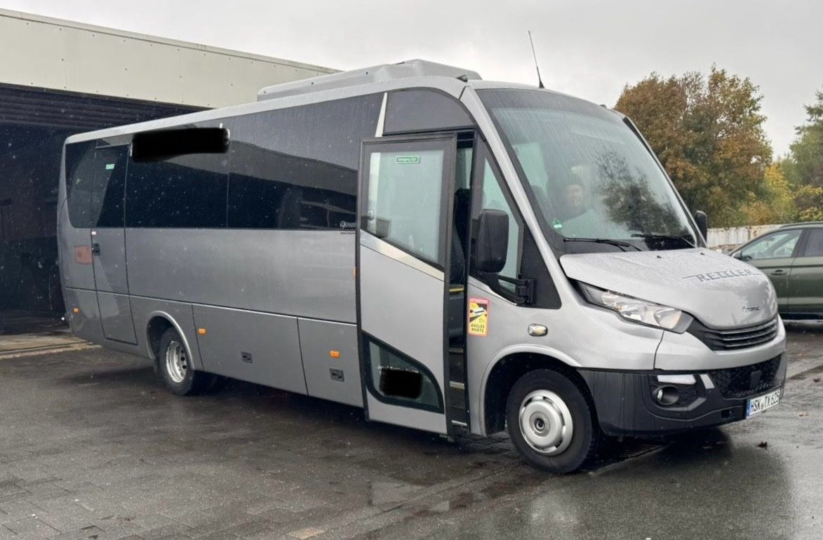 Iveco Atomic AN21 (wenig Km*7.2t) Rosero/ Rapido - Xe bus mini, Xe van chở khách: hình 2 Iveco Atomic AN21 (wenig Km*7.2t) Rosero/ Rapido - Xe bus mini, Xe van chở khách: hình 2