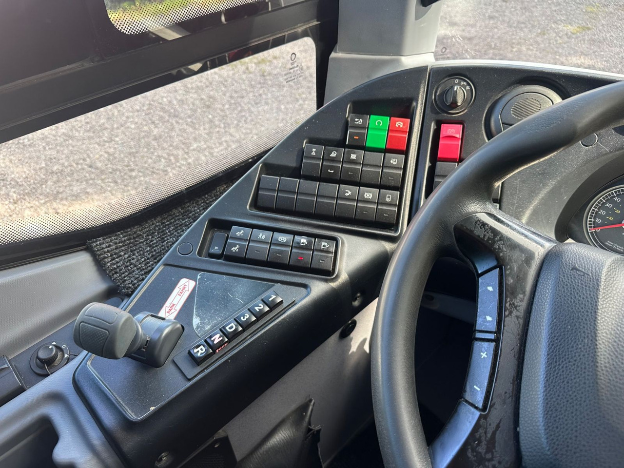 Xe bus đô thị Iveco Irisbus Crossway LE (Klima*100 km/h*50 Sitz): hình 14 Xe bus đô thị Iveco Irisbus Crossway LE (Klima*100 km/h*50 Sitz): hình 14