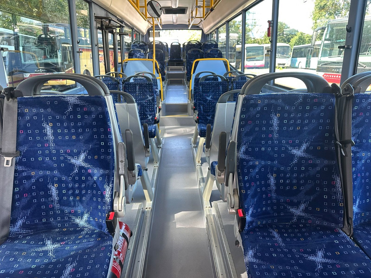 Xe bus đô thị Iveco Irisbus Crossway LE (Klima*100 km/h*50 Sitz): hình 15 Xe bus đô thị Iveco Irisbus Crossway LE (Klima*100 km/h*50 Sitz): hình 15