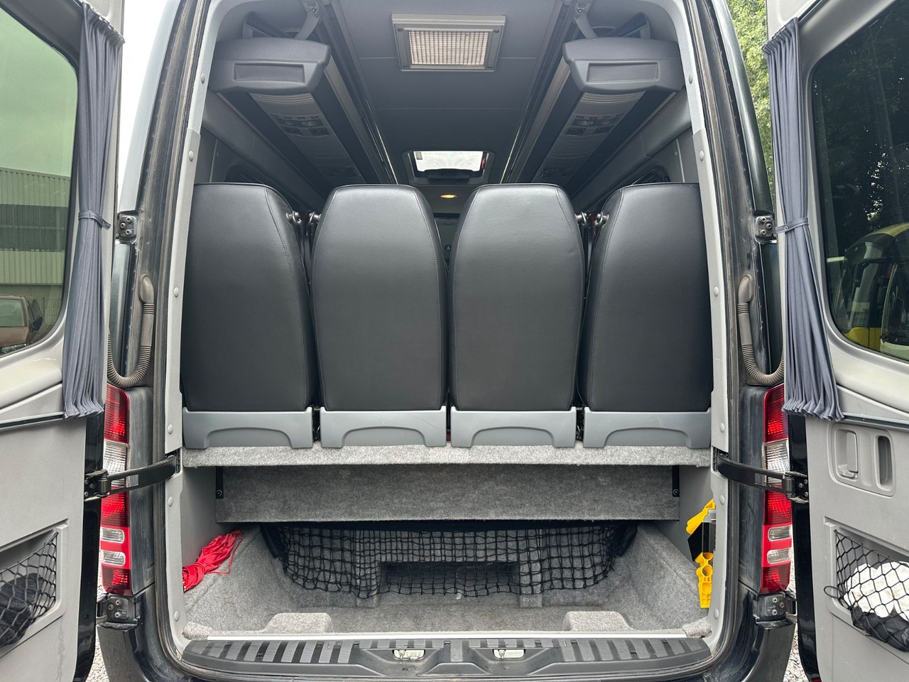 Mercedes-Benz Sprinter 519 CDi (Euro 6*Leder Sitze) - Xe bus mini, Xe van chở khách: hình 4 Mercedes-Benz Sprinter 519 CDi (Euro 6*Leder Sitze) - Xe bus mini, Xe van chở khách: hình 4