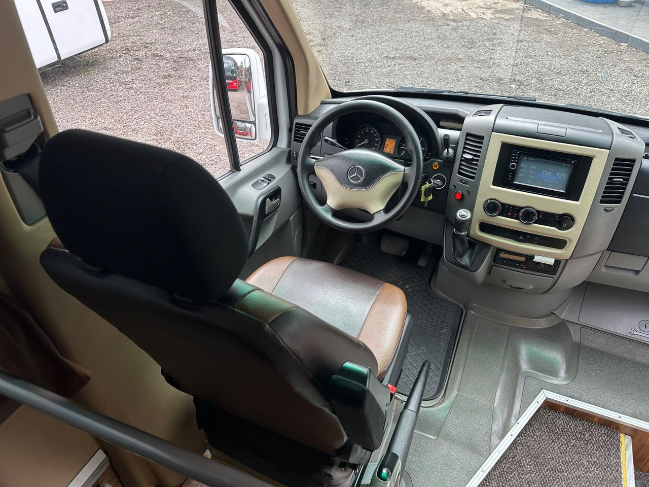 Mercedes-Benz Sprinter 519 CDi (Retarder*Klimaanlage*Reise) - Xe bus mini, Xe van chở khách: hình 5 Mercedes-Benz Sprinter 519 CDi (Retarder*Klimaanlage*Reise) - Xe bus mini, Xe van chở khách: hình 5