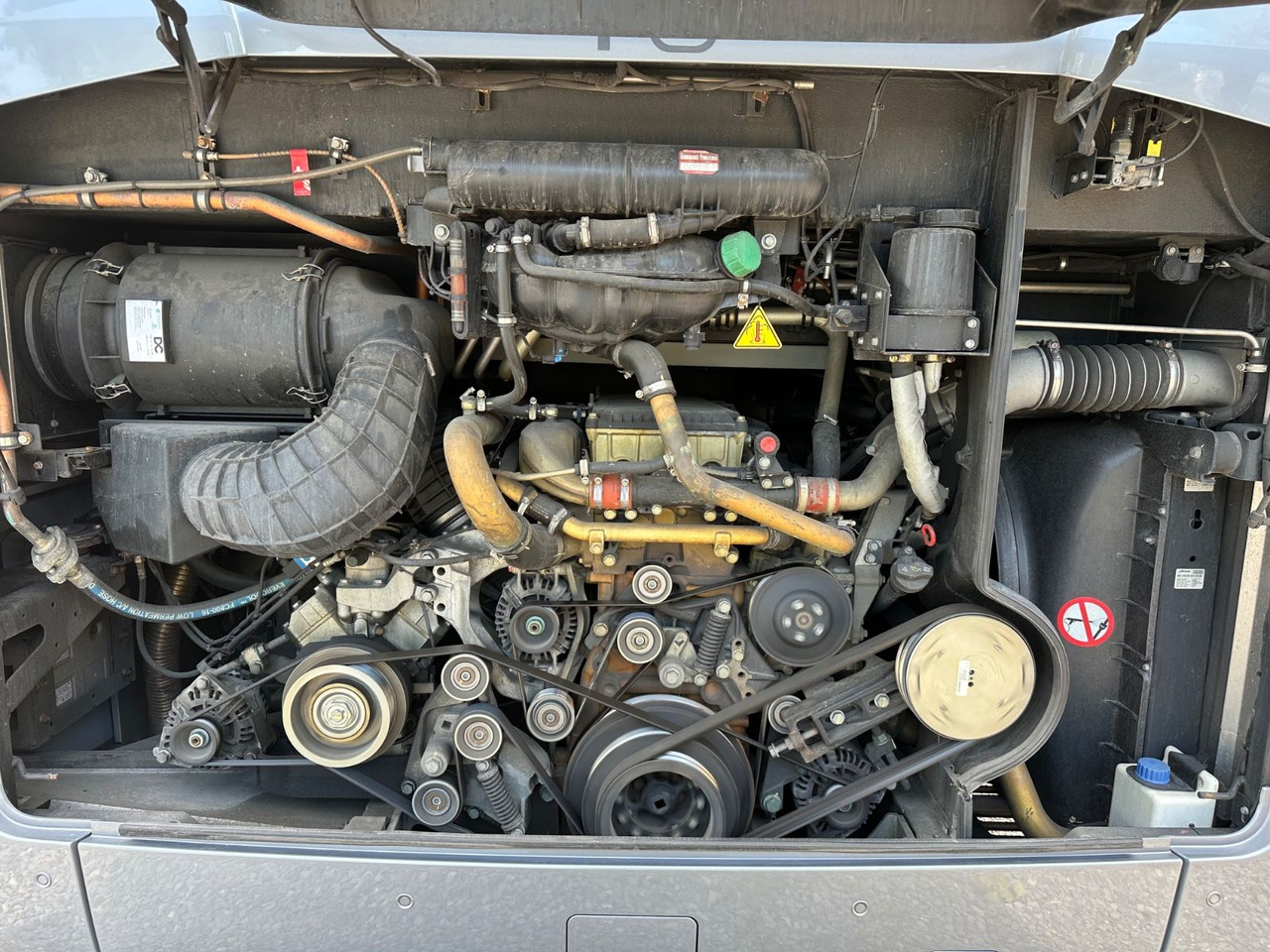 Mercedes-Benz Tourismo E 15 RHD (wenig Km*TOP*DE) - Xe đò: hình 3 Mercedes-Benz Tourismo E 15 RHD (wenig Km*TOP*DE) - Xe đò: hình 3