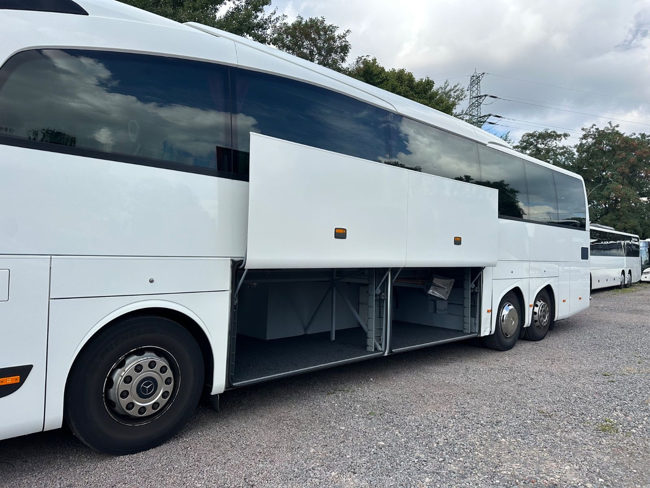 Mercedes-Benz Travego O580 16 RHD-M (LuxLine*Euro 6*TOP*DE) - Xe đò: hình 4 Mercedes-Benz Travego O580 16 RHD-M (LuxLine*Euro 6*TOP*DE) - Xe đò: hình 4