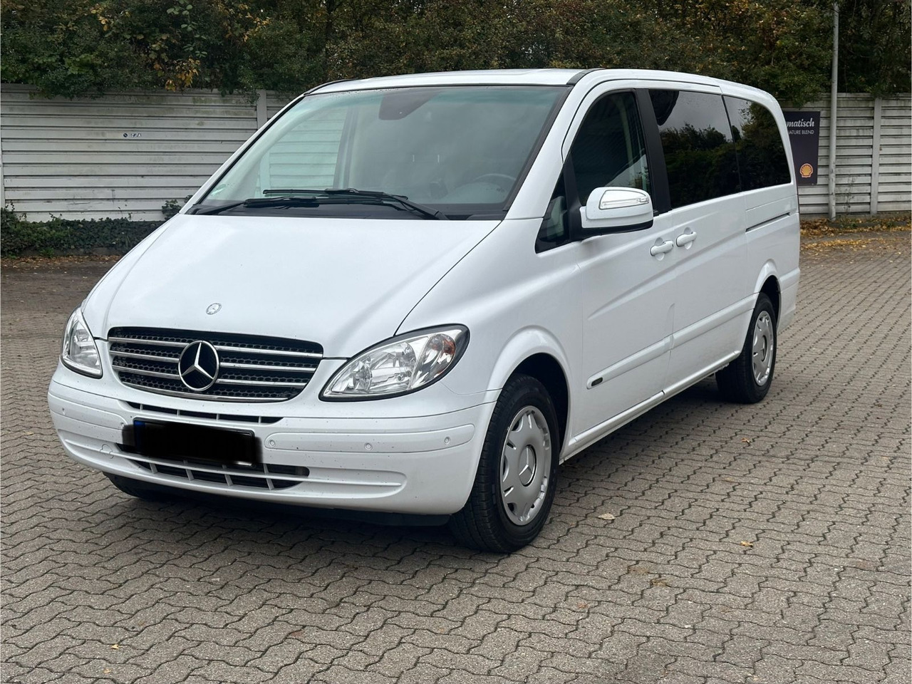 Mercedes-Benz Viano 2.2 CDI AMBIENTE extralang (Autom*133 tKm) - Xe van chở khách: hình 5 Mercedes-Benz Viano 2.2 CDI AMBIENTE extralang (Autom*133 tKm) - Xe van chở khách: hình 5
