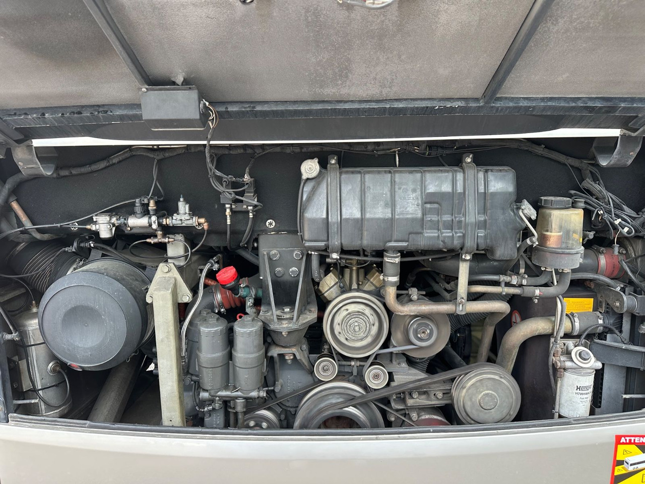 Setra S 415 UL GT (Motor neu*TOP) - Xe bus ngoại ô: hình 4 Setra S 415 UL GT (Motor neu*TOP) - Xe bus ngoại ô: hình 4