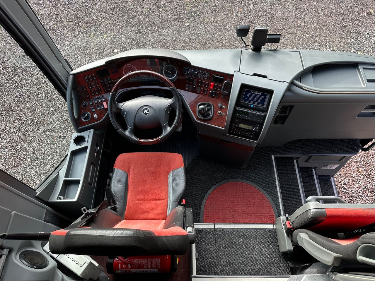 Setra S 416 HDH (V.I.P 2+1 Sitze*Panorama*TOP) - Xe đò: hình 5 Setra S 416 HDH (V.I.P 2+1 Sitze*Panorama*TOP) - Xe đò: hình 5