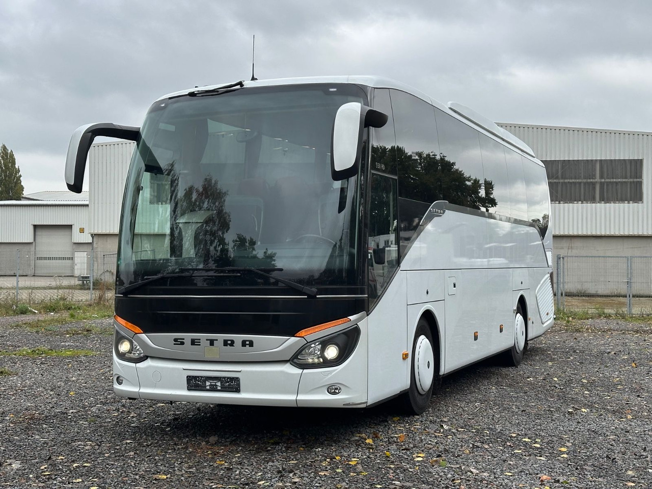 Setra S 511 HD (Küche*WC*DE-Bus*38 Sitze) - Xe đò: hình 1 Setra S 511 HD (Küche*WC*DE-Bus*38 Sitze) - Xe đò: hình 1