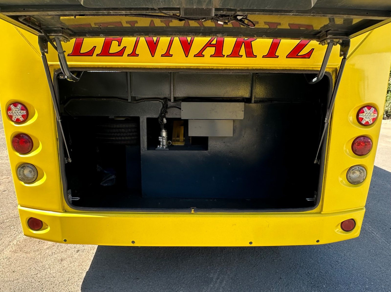 Temsa MD7 plus (wenig Km*34 Sitze*DE) MD9 - Xe bus mini, Xe van chở khách: hình 4 Temsa MD7 plus (wenig Km*34 Sitze*DE) MD9 - Xe bus mini, Xe van chở khách: hình 4