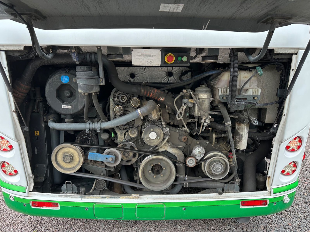 Temsa MD9 C (wenig Km*WC*DE) - Xe bus mini, Xe van chở khách: hình 4 Temsa MD9 C (wenig Km*WC*DE) - Xe bus mini, Xe van chở khách: hình 4