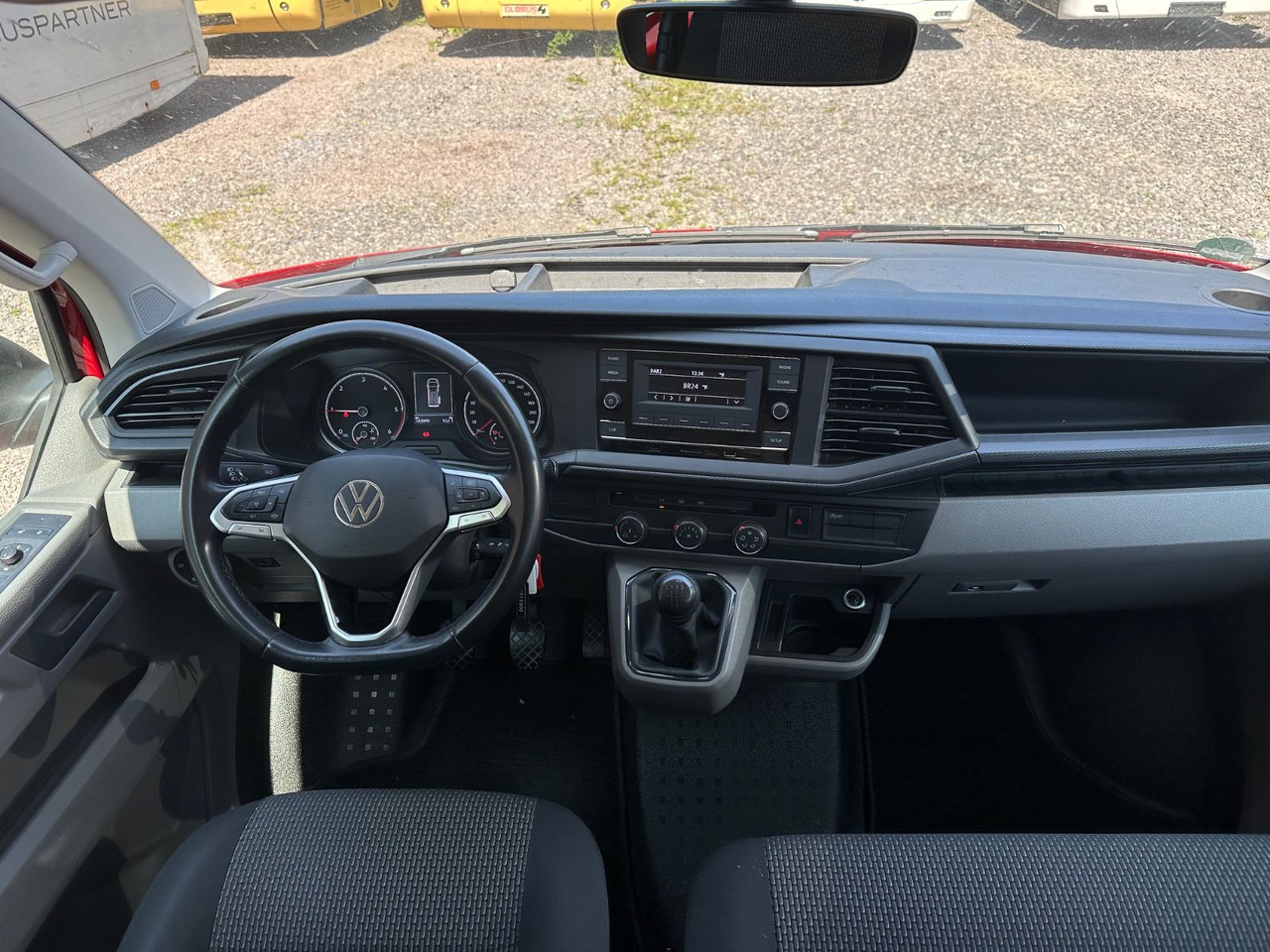 Xe van chở khách Volkswagen T6 Kombi (PDC Hi*ACC*StandHz*9 Sitzer*AC): hình 10